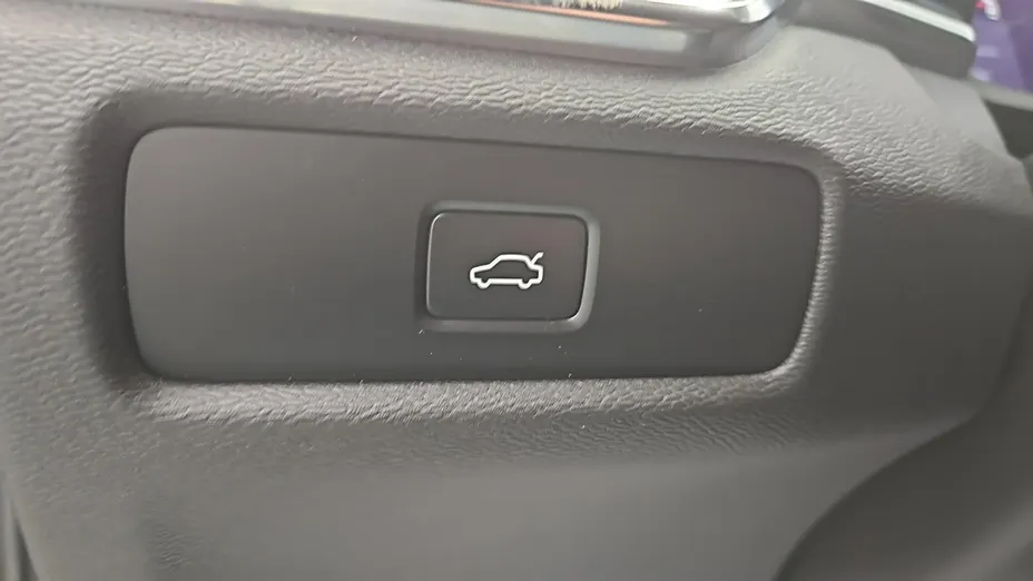 VOLVO V60 -