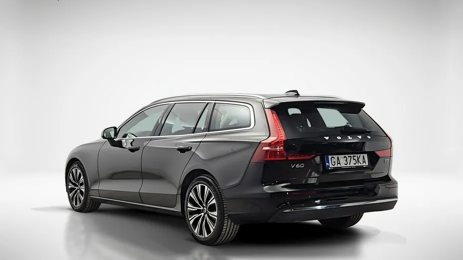 VOLVO V60 -
