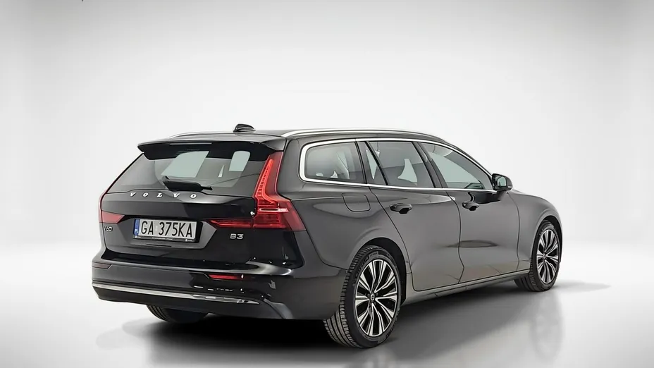 VOLVO V60 -