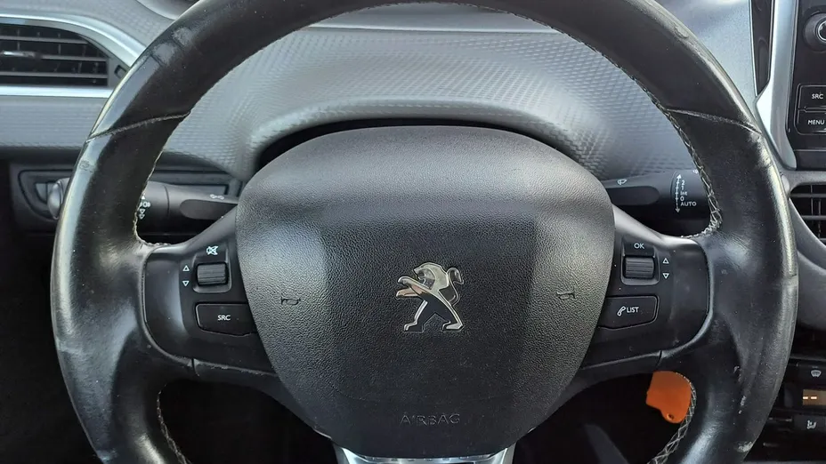 PEUGEOT 2008 -