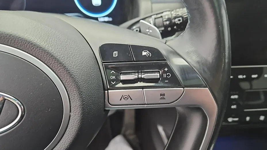 HYUNDAI Tucson -