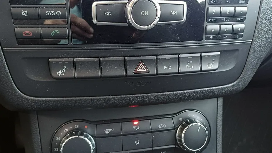 MERCEDES-BENZ B Klasa -