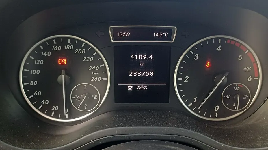 MERCEDES-BENZ B Klasa -