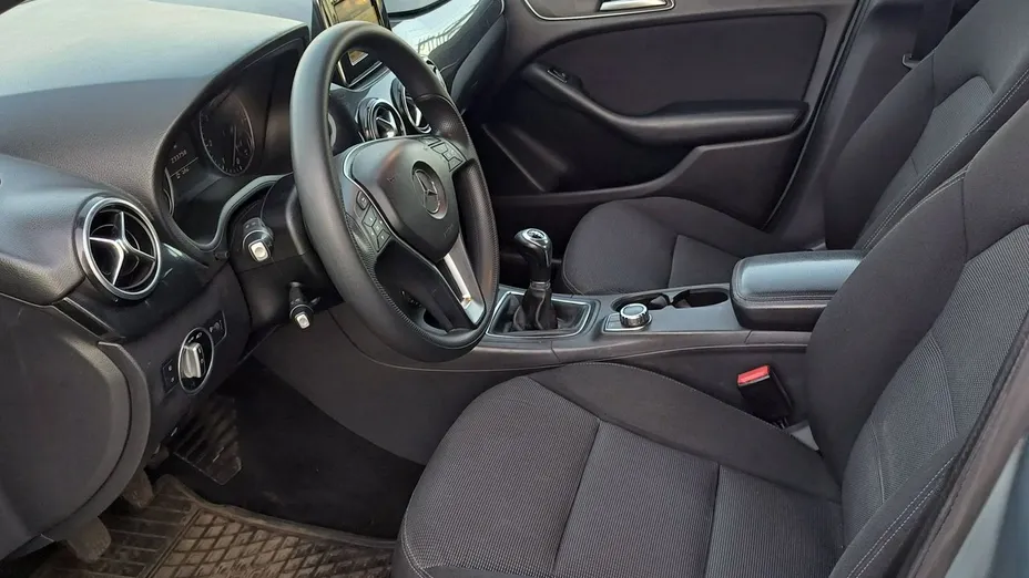 MERCEDES-BENZ B Klasa -