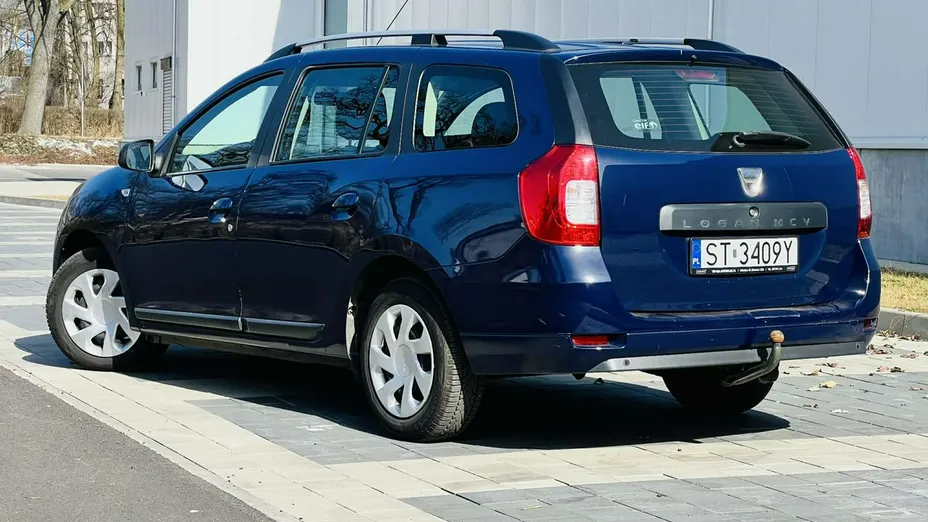 DACIA Logan -