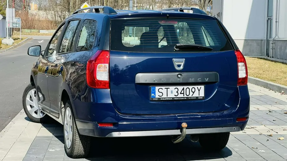 DACIA Logan -