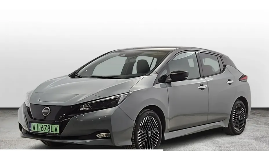 NISSAN Leaf -
