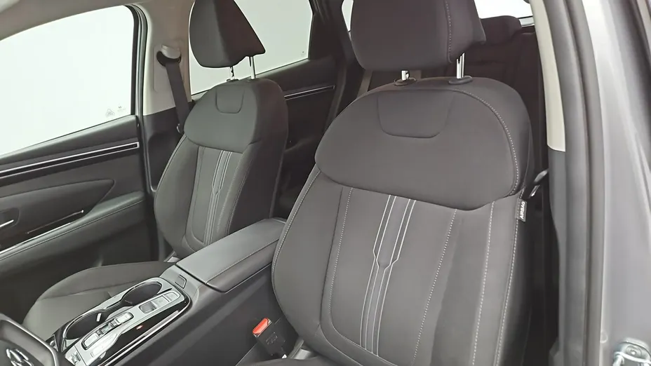 HYUNDAI Tucson -