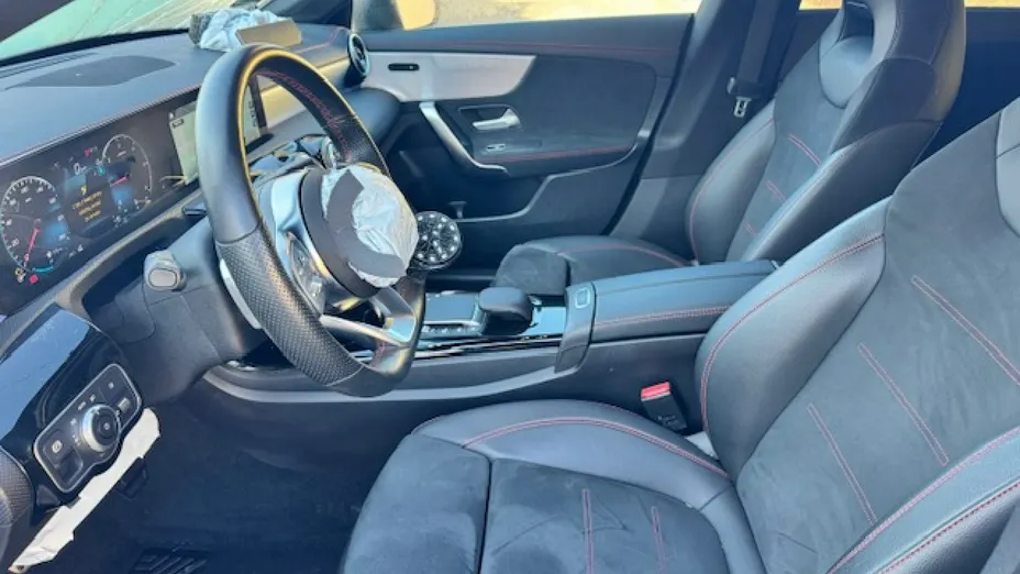 MERCEDES-BENZ CLA -
