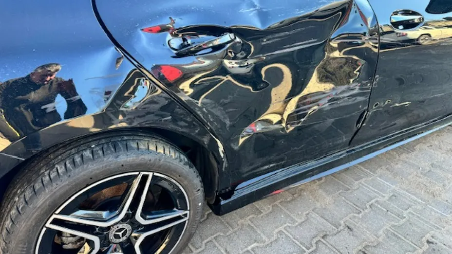MERCEDES-BENZ CLA -