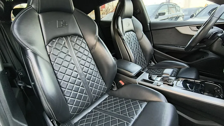 AUDI A5 -