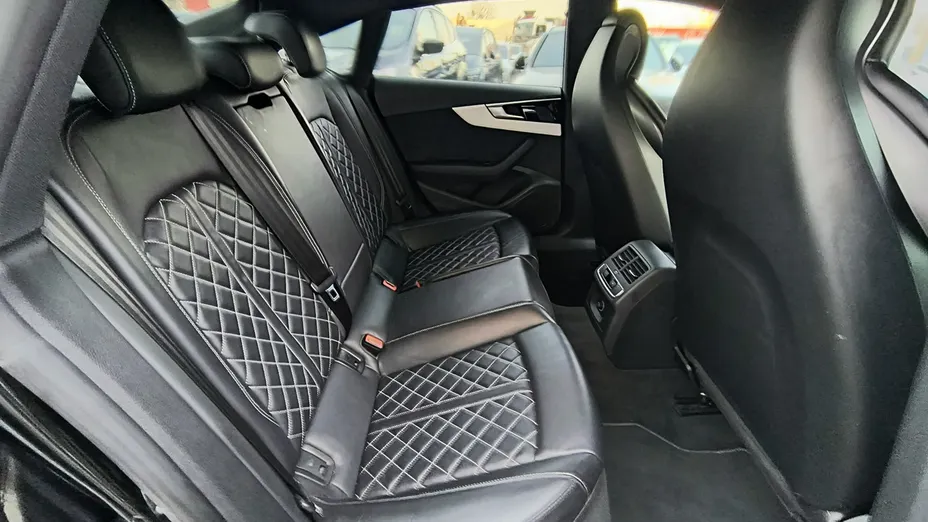 AUDI A5 -