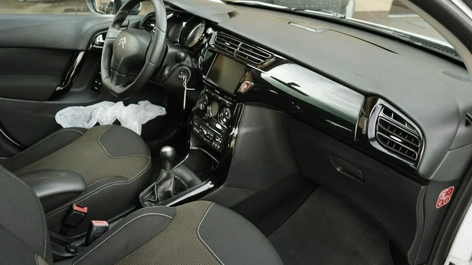 CITROEN C3 -