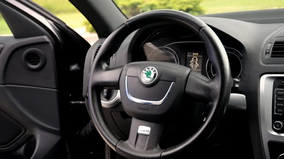 SKODA Octavia -