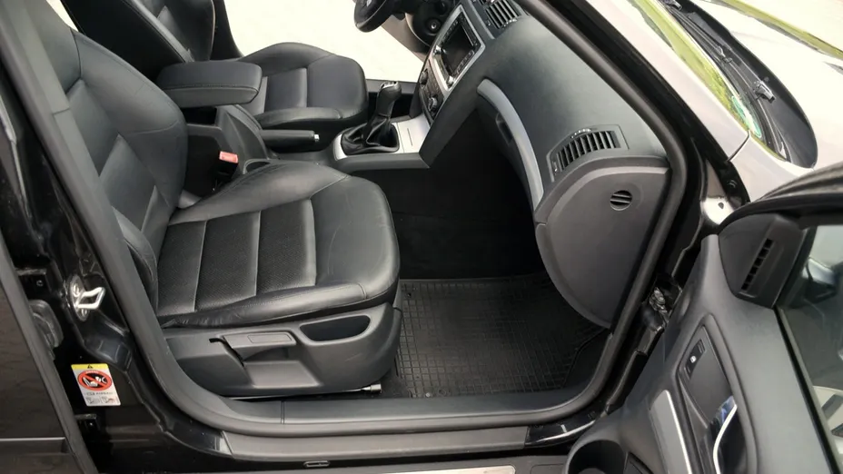 SKODA Octavia -
