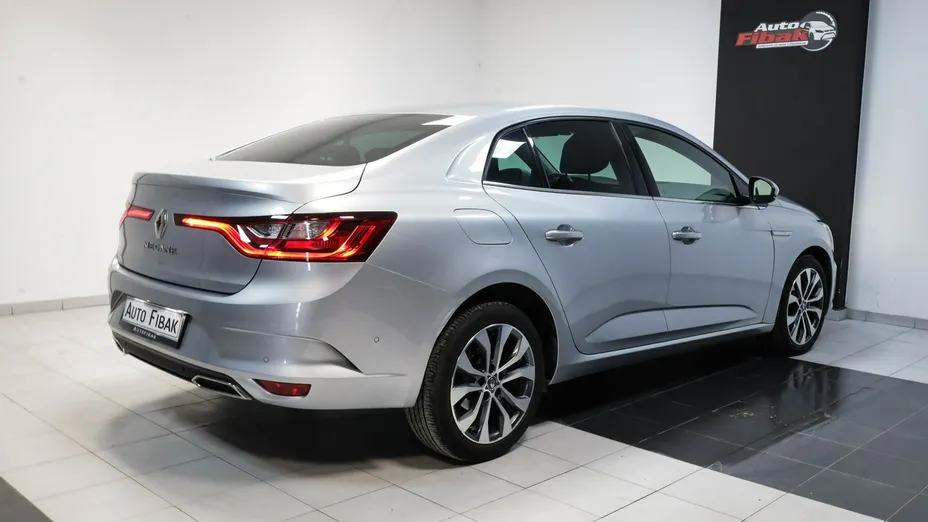 RENAULT Megane -
