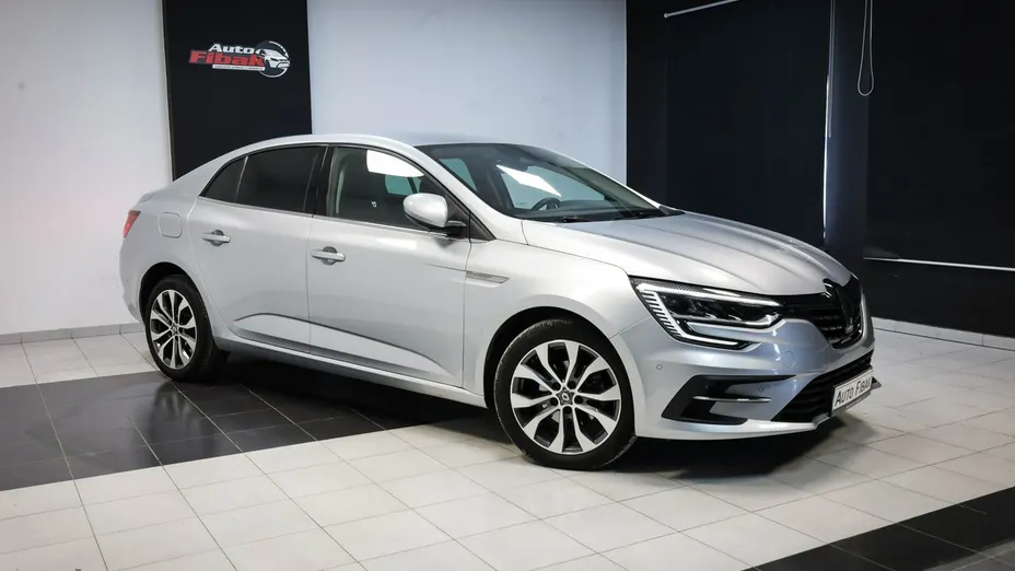 RENAULT Megane -