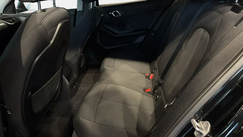 BMW Seria 1 118i GPF aut