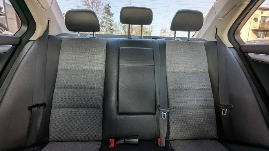 MERCEDES-BENZ C Klasa -