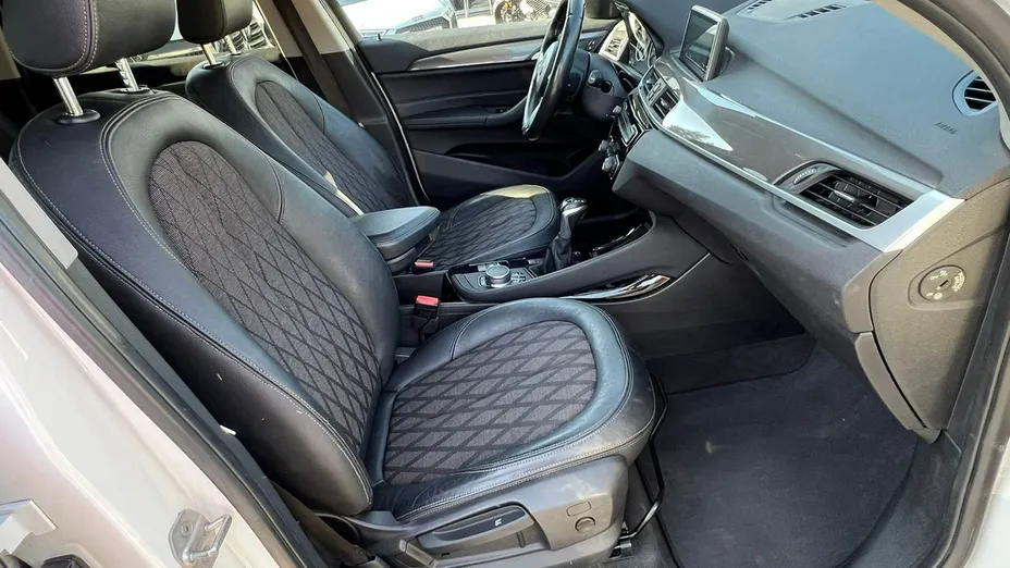 BMW X1 -