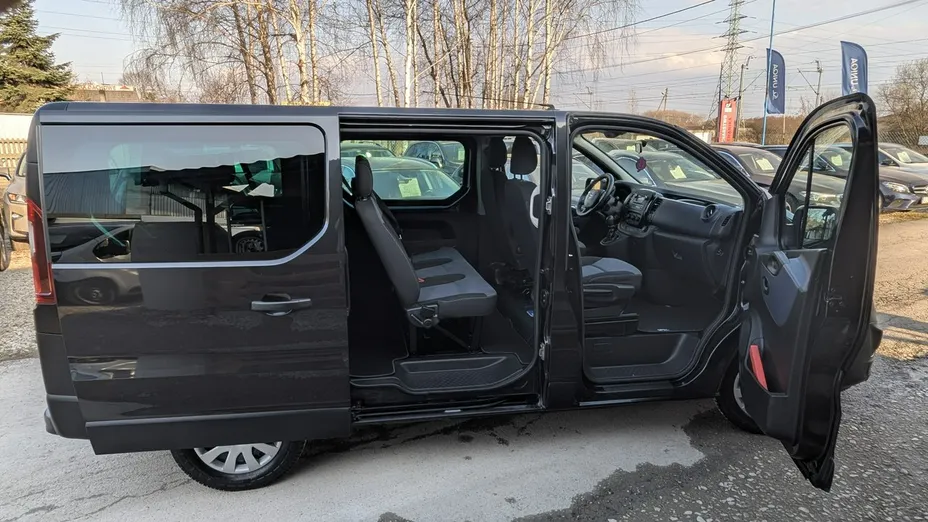 OPEL Vivaro -