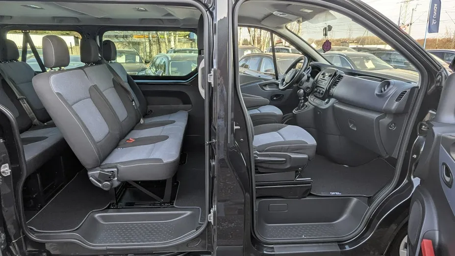 OPEL Vivaro -