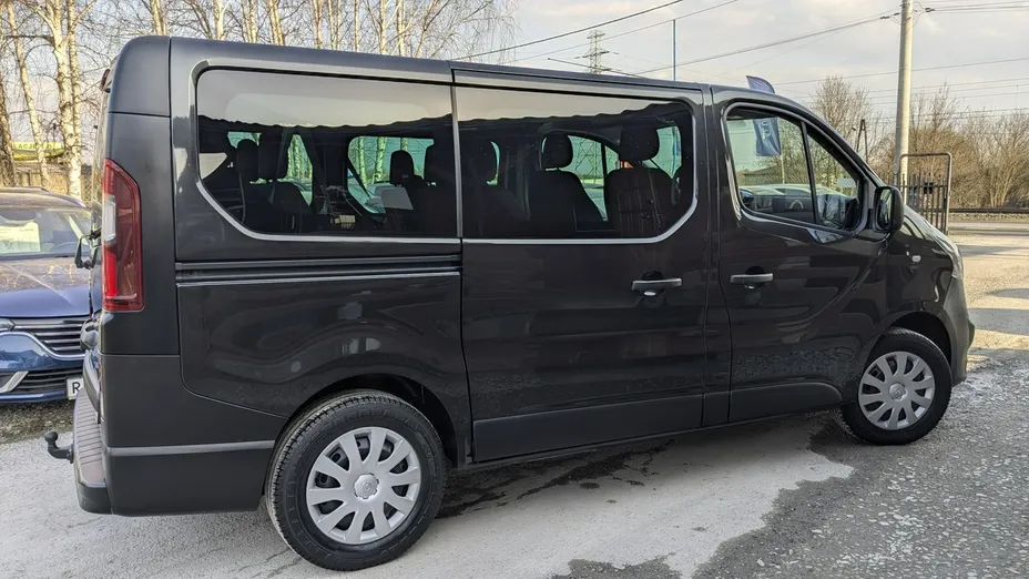 OPEL Vivaro -