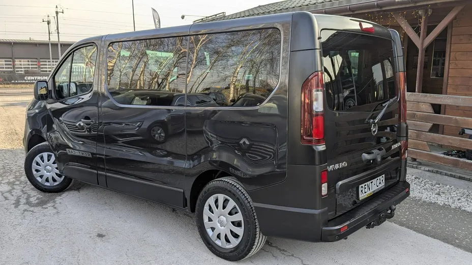 OPEL Vivaro -