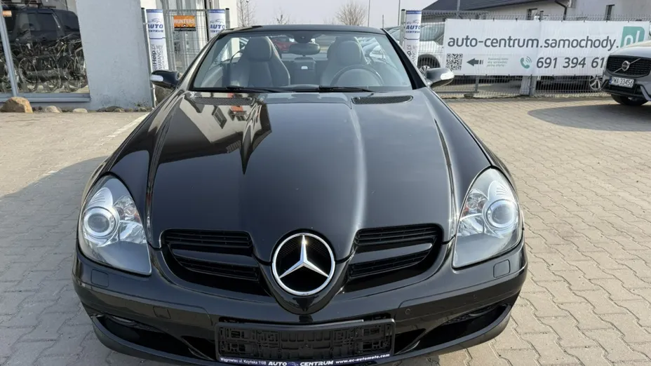 MERCEDES-BENZ SLK -