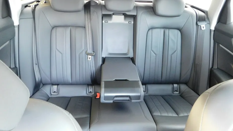 AUDI A6 Avant -