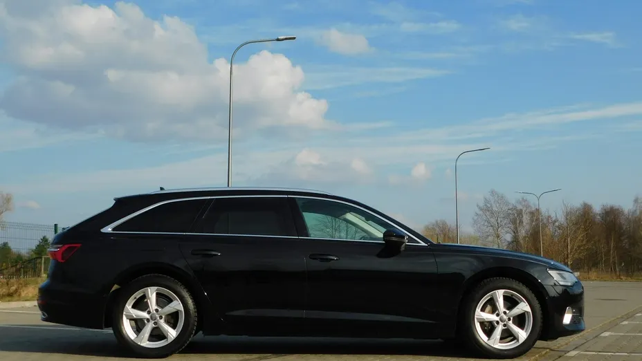 AUDI A6 Avant -