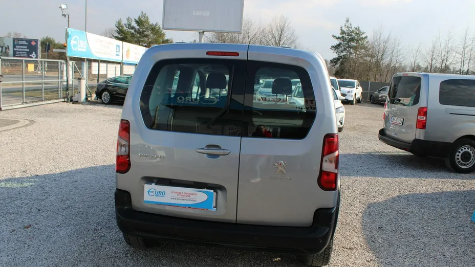 PEUGEOT Rifter -