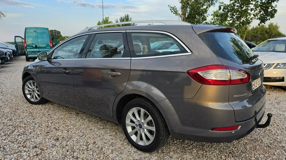 FORD Mondeo -