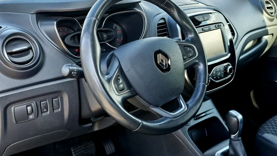RENAULT Captur -
