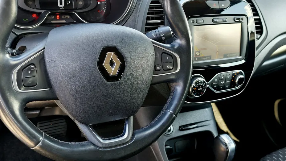 RENAULT Captur -