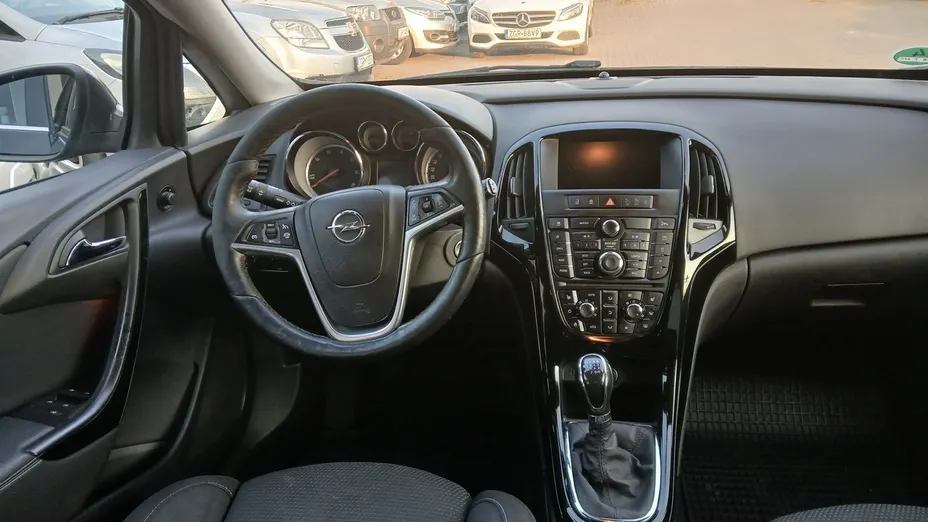 OPEL Astra -