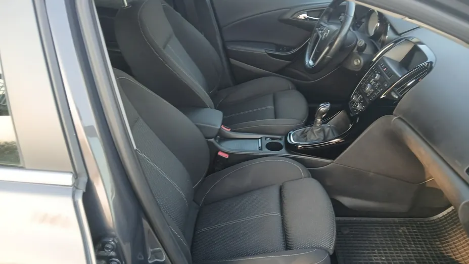 OPEL Astra -