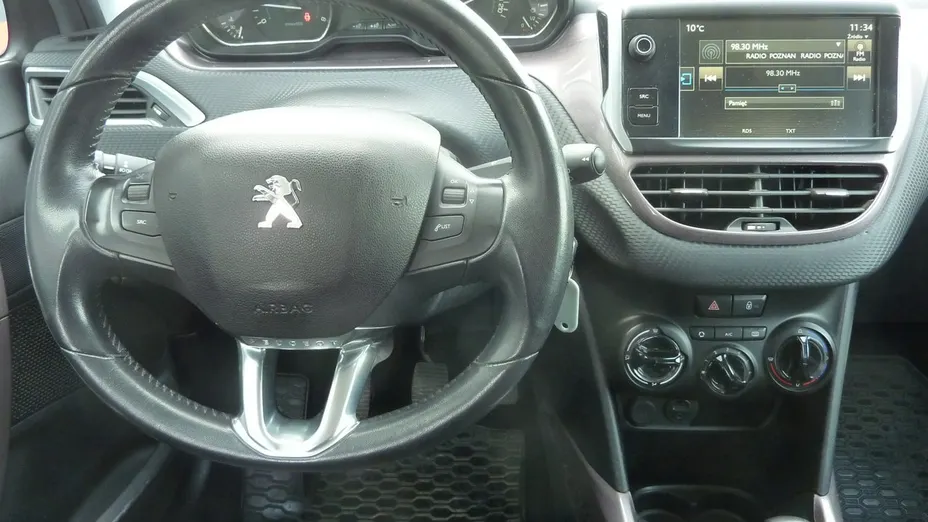 PEUGEOT 2008 -