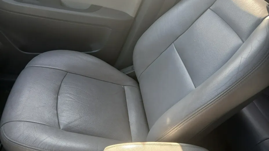 HYUNDAI Santa Fe -