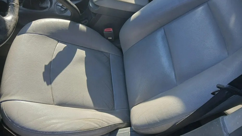 HYUNDAI Santa Fe -