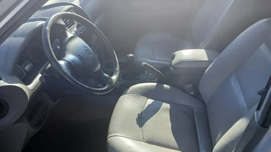 HYUNDAI Santa Fe -
