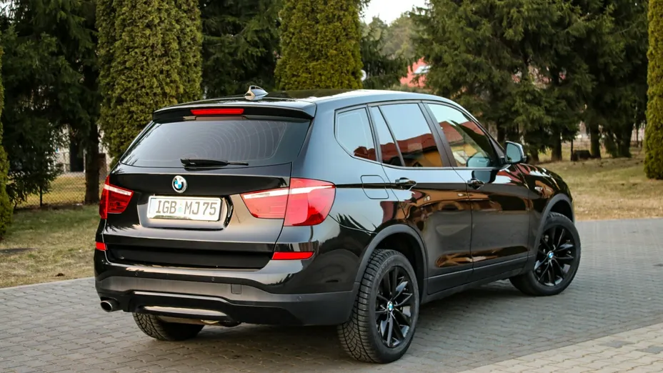 BMW X3 -