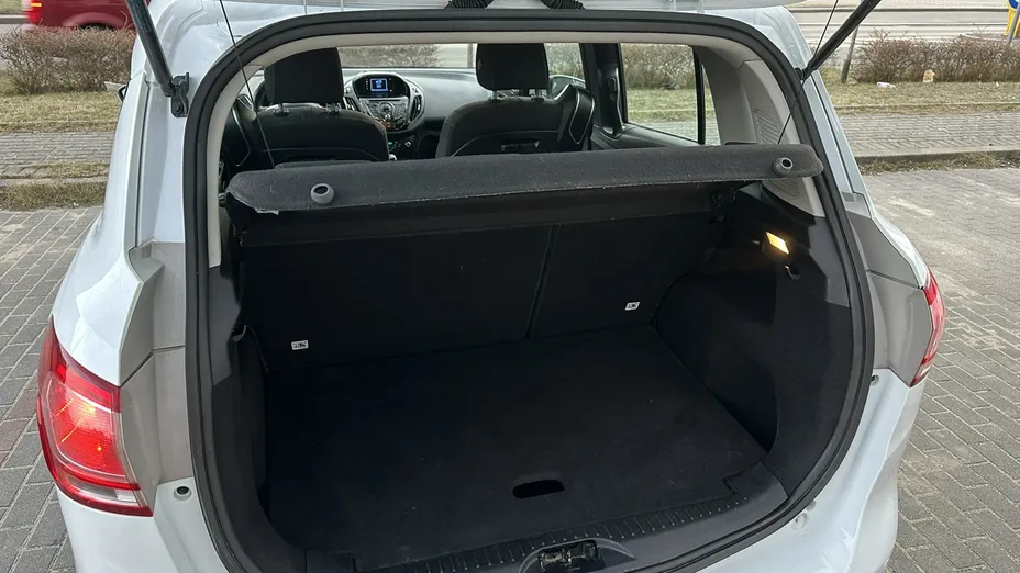 FORD B-MAX -