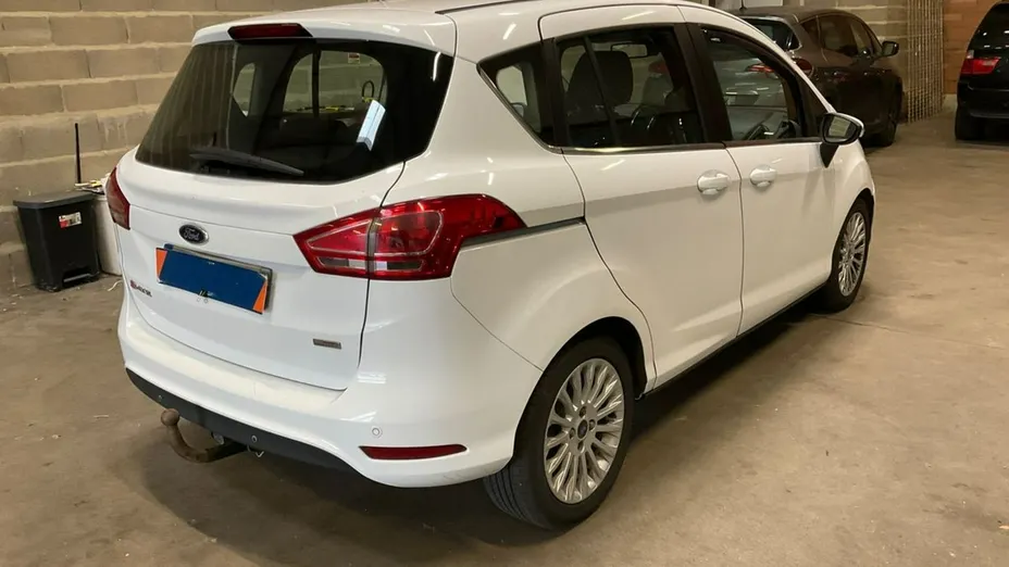 FORD B-MAX -