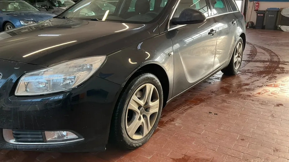 OPEL Insignia -