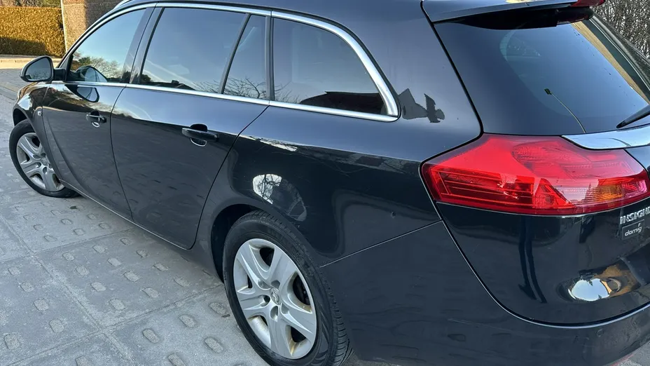 OPEL Insignia -