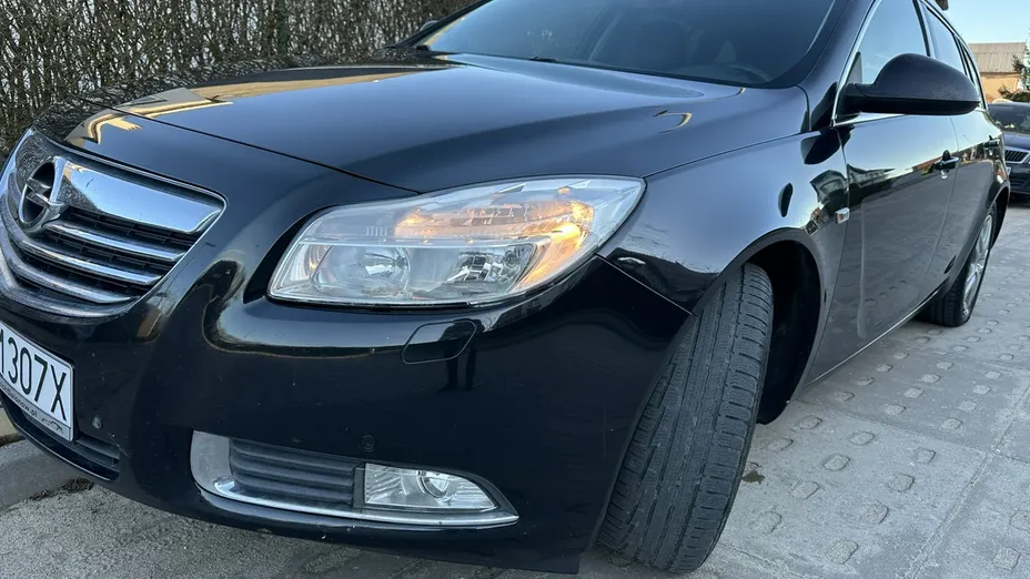 OPEL Insignia -