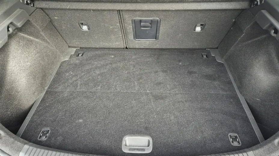 HYUNDAI i30 -