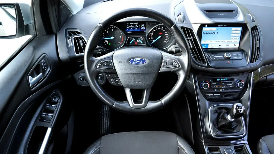 FORD Kuga -