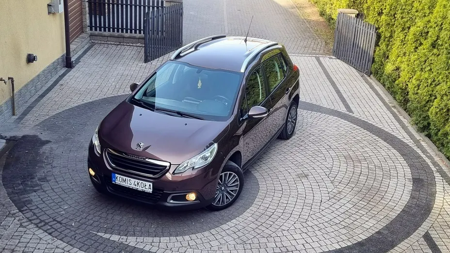 PEUGEOT 2008 -